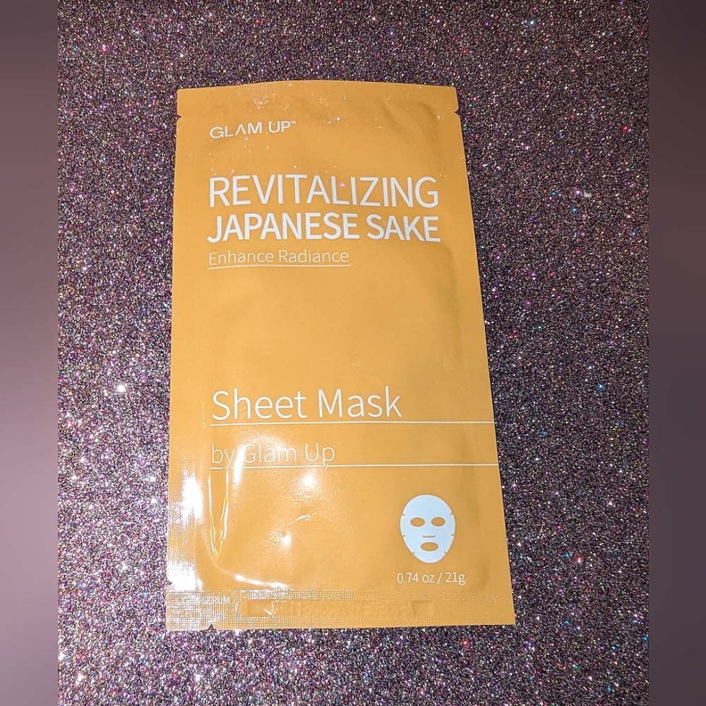 $4 Glam Up Sheet Mask Revitalizing Japanese Sake Radiance